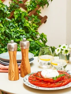 Peugeot Saveurs Fidji Moulin à poivre manuel en bois d' et inox 15cm -><noscript><img width=
