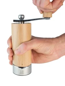 Peugeot Saveurs Isen Moulin à sel à manivelle en bois et inox, naturel, u'select, 18 cm - 7" -><noscript><img width=