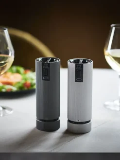 Peugeot Saveurs Line electrique Coffret cadeau - duo de moulins à poivre et à sel électriques rechargeables, u'select, carbone et aluminium, 15 cm - 6in. -><noscript><img width=