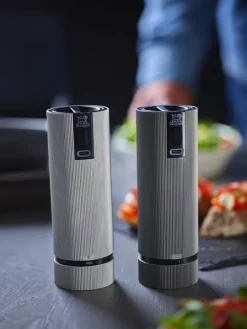 Peugeot Saveurs Line electrique Moulin à sel électrique rechargeable u'select, batterie lithium-ion, aluminium, 15 cm - 6in. -><noscript><img width=