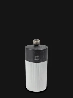 Peugeot Saveurs Line Moulin à sel manuel, alu et graphite, 12 cm - 4,75in -> Envie De Design|Moulins À Sel Et Salières