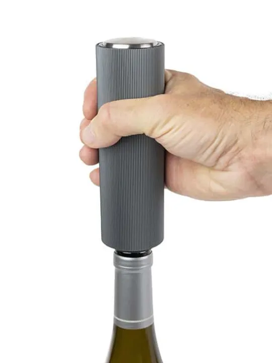 Peugeot Saveurs Line preserve electric Pompe à vide electrique pour le vin 100% automatique en aluminium, carbone, 14 cm - 5,5 in -> Accessoires Vin Et Champagne|Accessoires Moulins