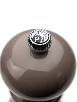 Peugeot Saveurs Paris Moulin à sel manuel en bois laqué, gris taupe, 18 cm - 7in. -><noscript><img width=